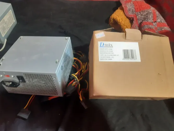 Fonte ATX 250W Dmix - Ideal para computadores