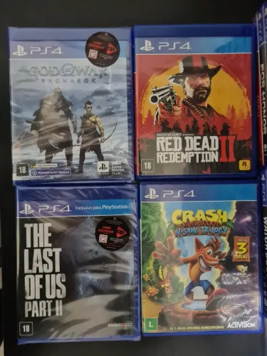 Combo Jogos ps4 com 4 unidades midia fisica 