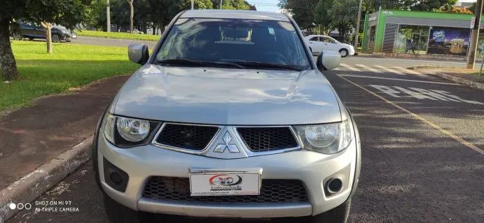 L200 TRITON 3.2 GLX 2011/2012 PRATA IPVA PAGO