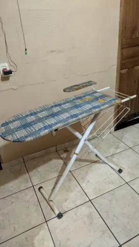 Tábua de passar roupa 