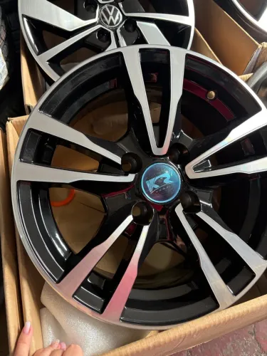 Rodas esportivas r14 novas KRMAI furação 4x100