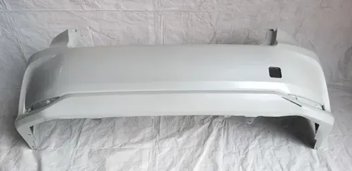 Parachoque Trasei. Toyota Corolla 20-23 5215902f80-90 #010 