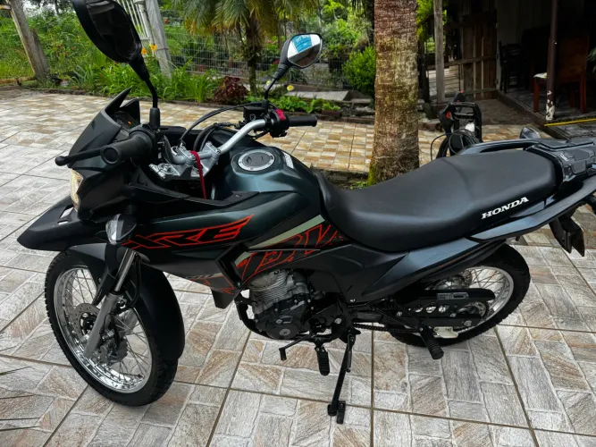 Vendo moto XRE190 Adventure/2024