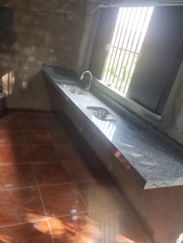 Pia de cozinha cinza 