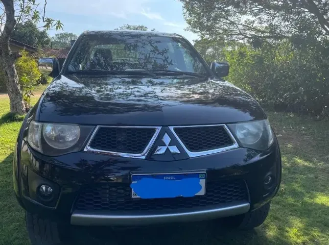 Mitsubishi L200 Triton HPE 3.2 CD TB Int.diesel AUT 2012