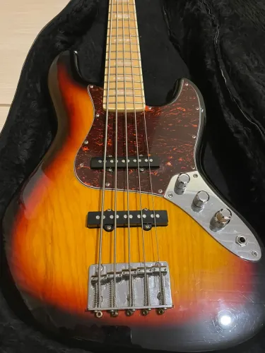 Baixo SX Jazz Bass SJB75 5 cordas ativo