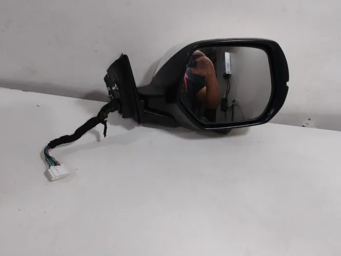 Retrovisor Honda hr-v 2016 17 18 19  2021 lado direito original 