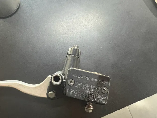 Cilindro mestre (burrinho) Fazer 250/150 2018