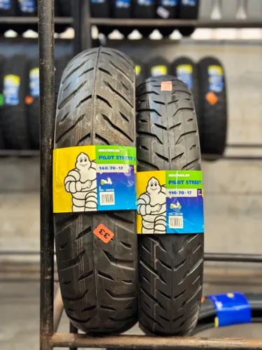 Par de Pneu Michelin Pilot Street 2 140/70-17 e 110/70-17 CB300/Ninja300/MT03 R3/Twister