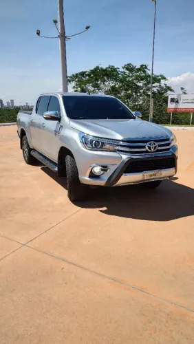 Toyota Hilux CD SRX 4X4 2.8 TDI 16V Diesel Aut. 2017