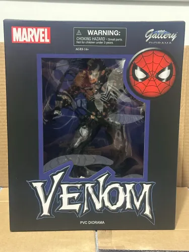 Marvel Gallery Venom PVC Diorama - Diamond Select Toys