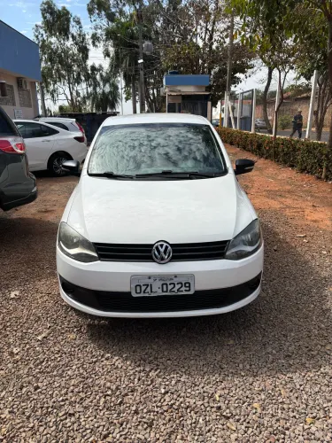 Volkswagen Fox Bluemotion 1.0 MI Total Flex 12V 5P 2014