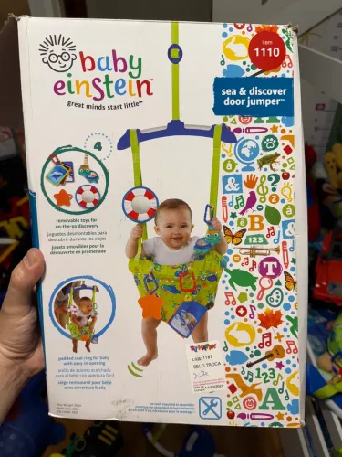 Balanço e pupa pula de porta pra bebê 