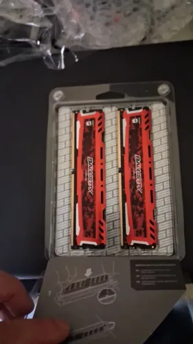 MEMÓRIA RAM DDR4 CRUCIAL BALLISTIX DUAL CHANNEL COM 2X 8GB 2400 MHZ COM GARANTIA VITALÍCIA