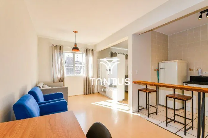 Studio com 1 dormitório para alugar, 33 m² por R$ 1.950/mês - Bigorrilho - Curitiba/PR