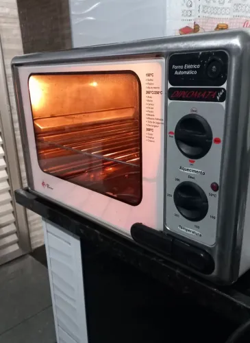 Forno elétrico Semi industrial Ficher(48 litros)110 volts.