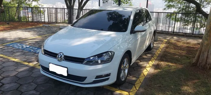 Volkswagen Golf Highline 1.4 TSI 140cv Aut. 2015