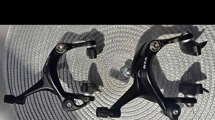 Vendo par de freio espora psid gta