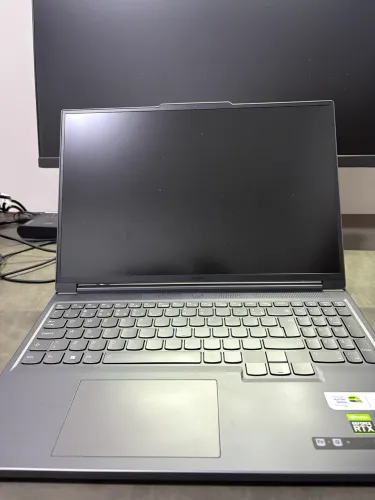 NOTEBOOK LENOVO LEGION SLIM 5I I7 32GB RAM 1 TB SSD RTX 4050