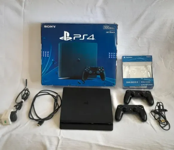 PS4 SLIM 500 GB versão sistema 9.60