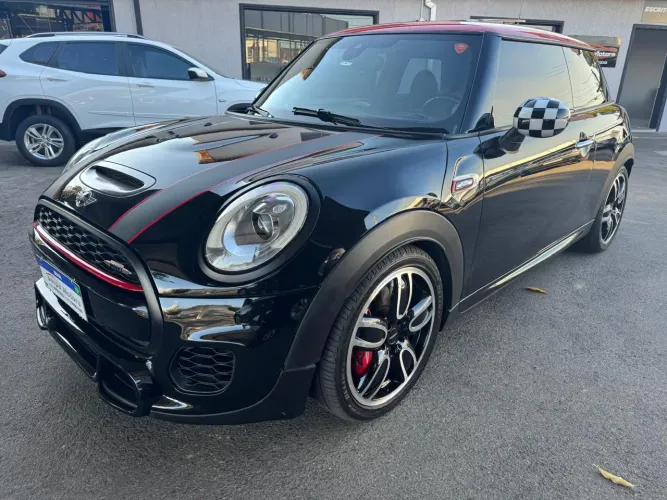 Mini Cooper 2.0 16V Twinpower Gasolina John Works 2P Steptronic 2018