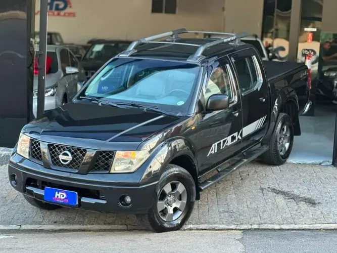 Nissan Frontier LE Attack CD 4X4 2.5 TB Die.aut 2010