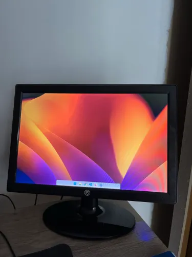 Monitor 15 polegadas