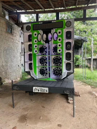 CARRETINHA DE SOM