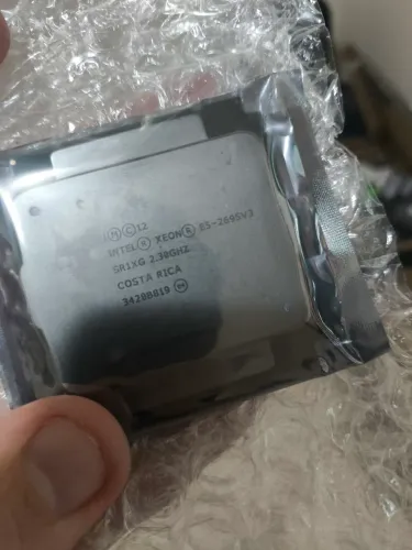 Processador Intel xenon E5 2695v3