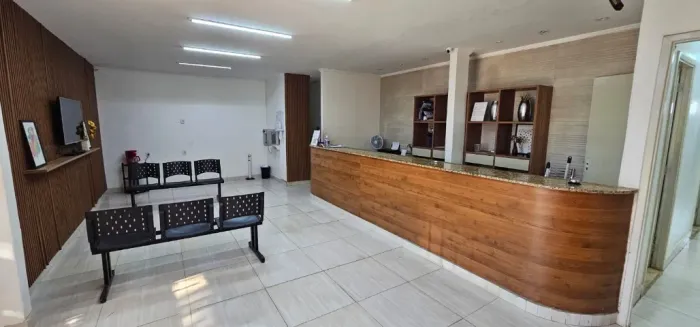 CLÍNICA ODONTOLÓGICA, SAMAMBAIA SUL, LOJA TÉRREA, 200M²