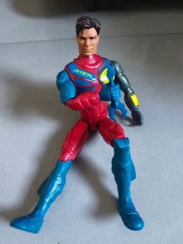 Boneco MaxSteel Ntek 2010 todo articulado