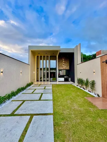 Casa com 3 dormitórios à venda, 118 m² - Guaribas - Eusébio/Ceará