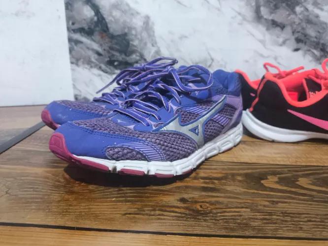 Tênis Mizuno feminino 39