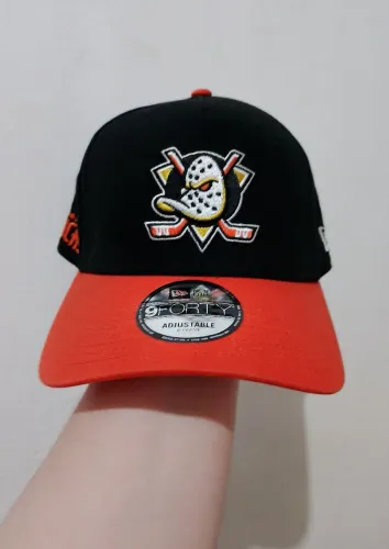 BONÉ NEW ERA NHL ANAHEIM MIGHTY DUCKS 9FORTY ORIGINAL (NOVO)