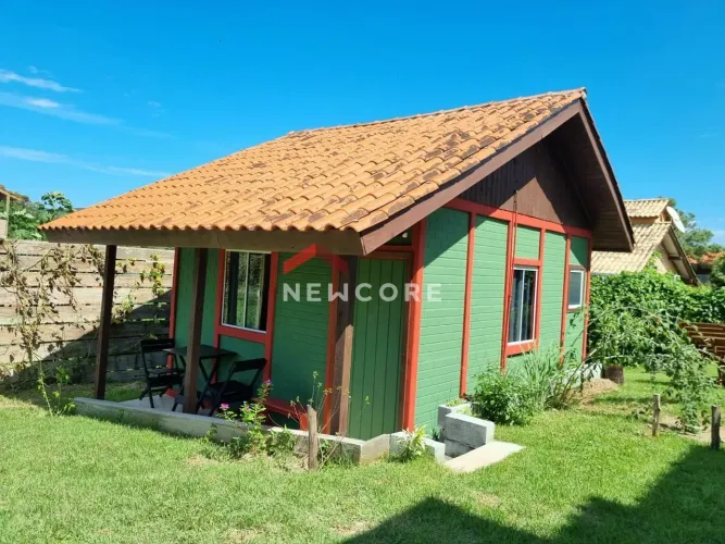 Casa em Rua Benta Teixeira ( OPORTUNIDADE ) - Ibiraquera - Imbituba/SC