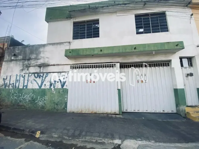 Lote à Venda | 360 m²; | ou Casa para reforma no Lindeia
