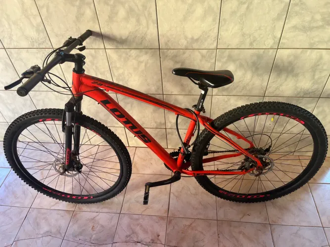 Bicicleta Lotus