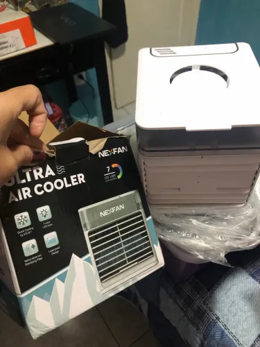 Mini Climatizador E Umidificador De Ar Portátil NexFan LED