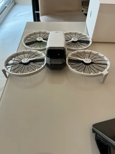 DJI FLIP Somente o drone sem a tela 