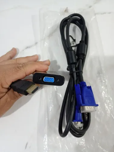 Cabo VGA + adaptador de VGA p/ HDMI