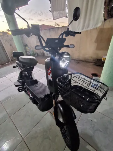 Moto elétrica 