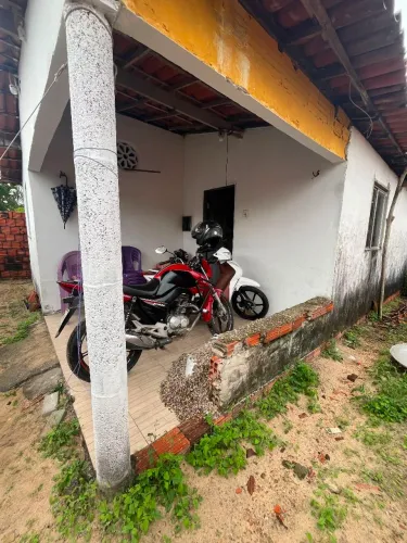 CASA A VENDA EM PARACURU CE
