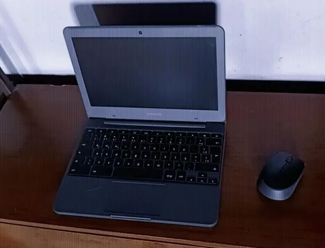 Notebook Samsung + Monitor AOC + Mouse sem fio