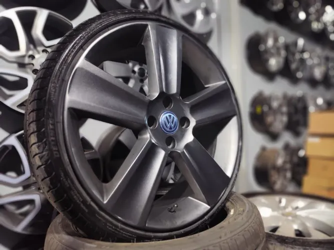 Rodas aro 18" G5 Modelo Original Vw+ Pneus 195/35 R18"- Aceito Cartão 