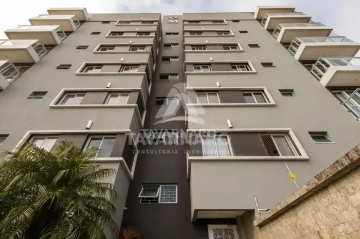 Apartamento Padrão em Ponta Grossa