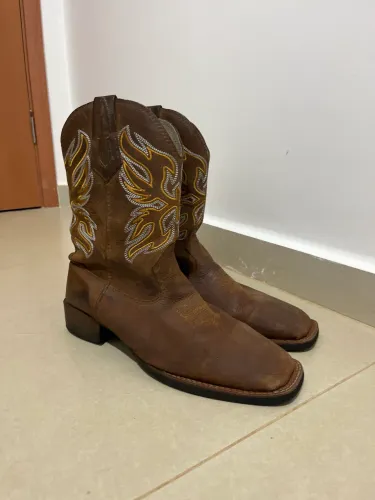 Bota country