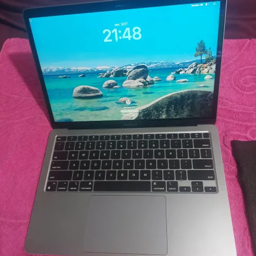 MACBOOK AIR M1 2020