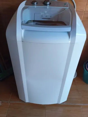 Vende-se máquina de lavar