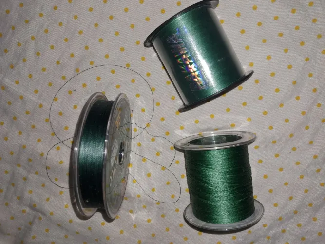 Kit de Pesca - Iscas, Anzóis, Varas e Linhas