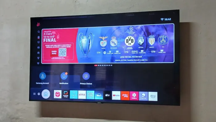 TV Samsung 4K Xbox Bluetooth bordas finas